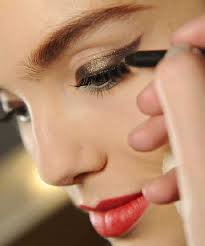 fall eyeliner