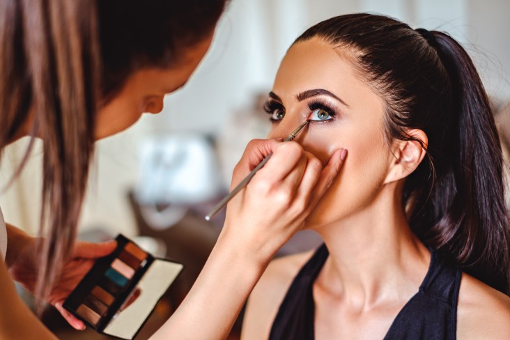the money cosmetologists make